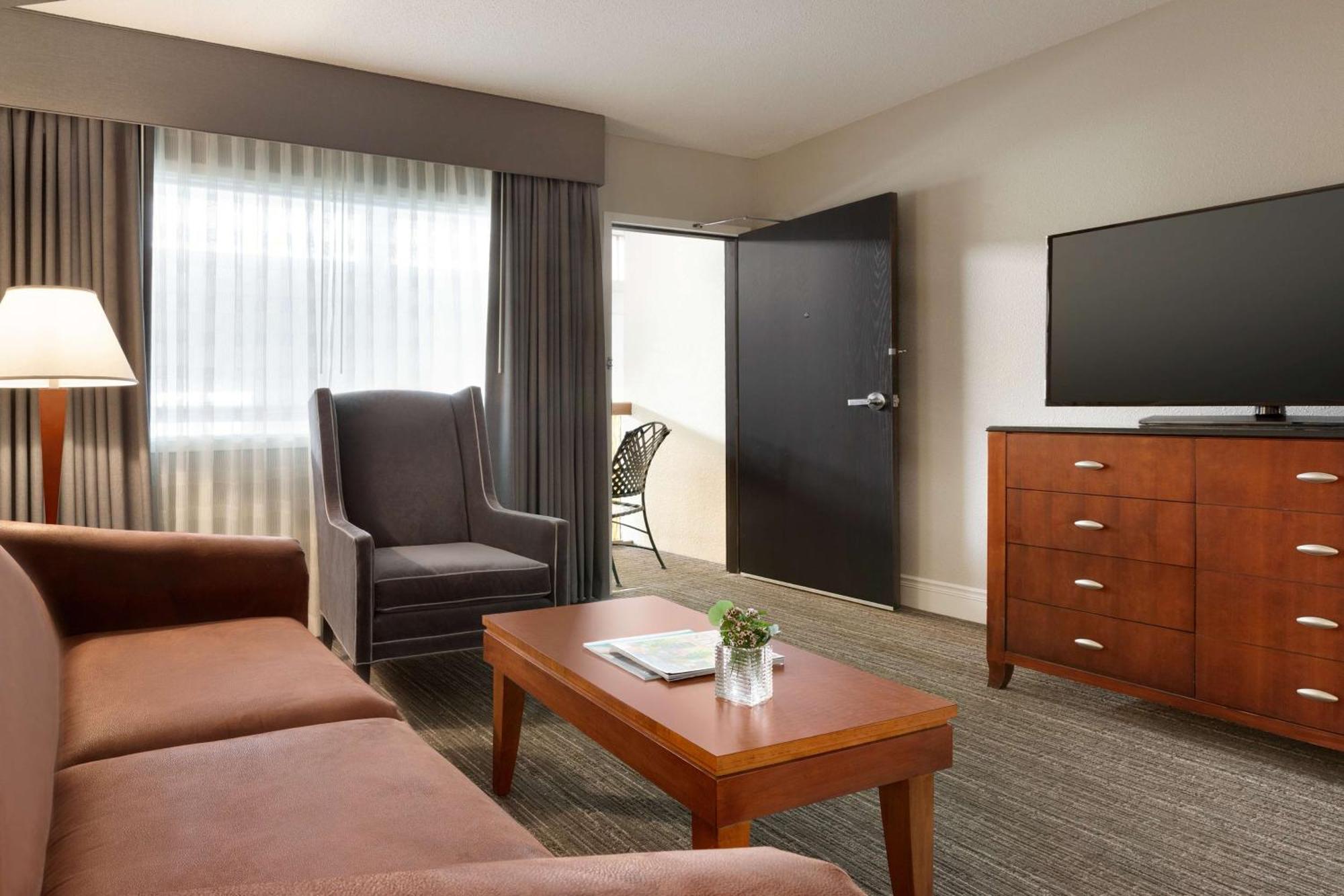Doubletree By Hilton Minneapolis Park Place Saint Louis Park Exteriör bild