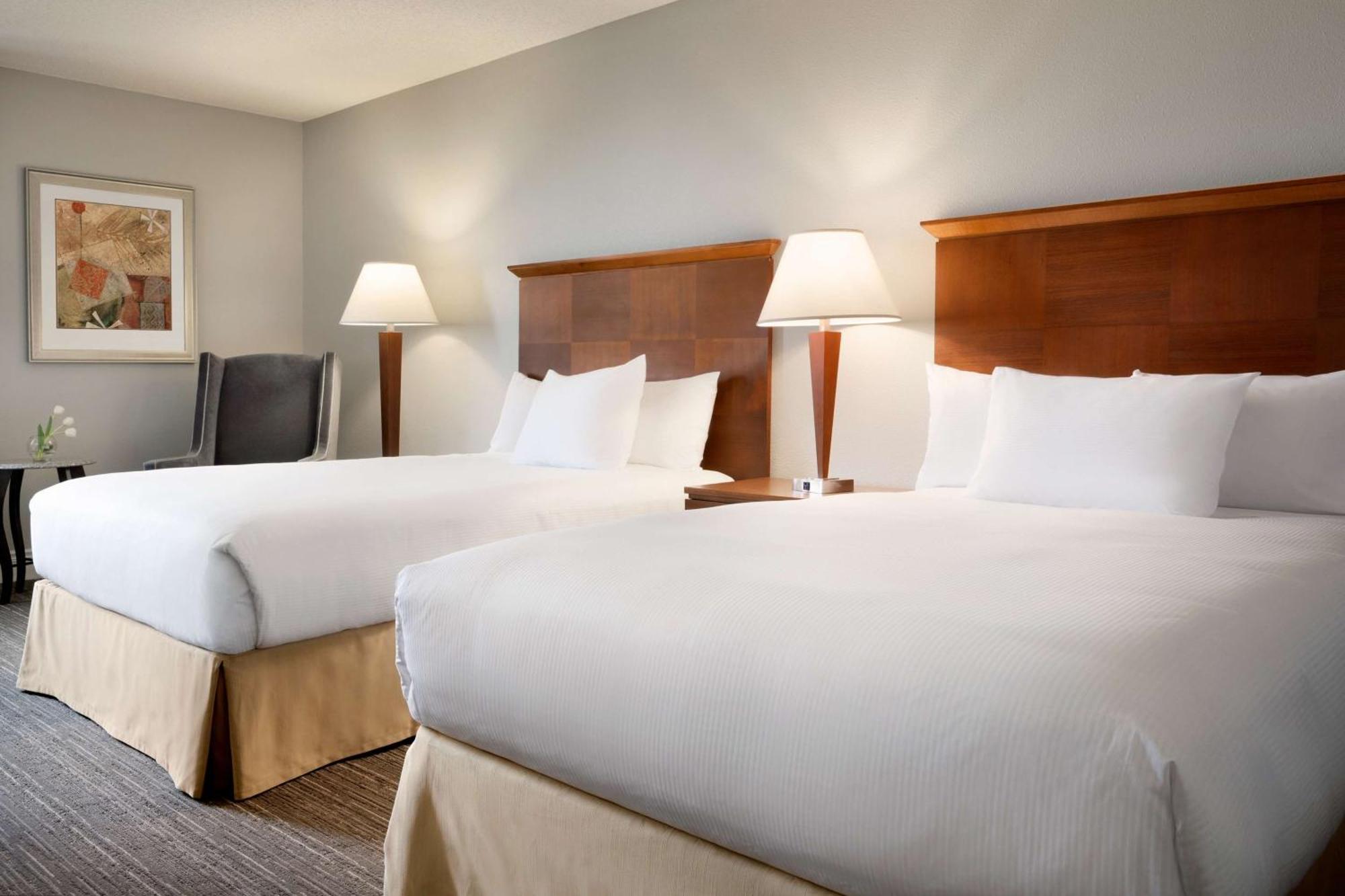 Doubletree By Hilton Minneapolis Park Place Saint Louis Park Exteriör bild