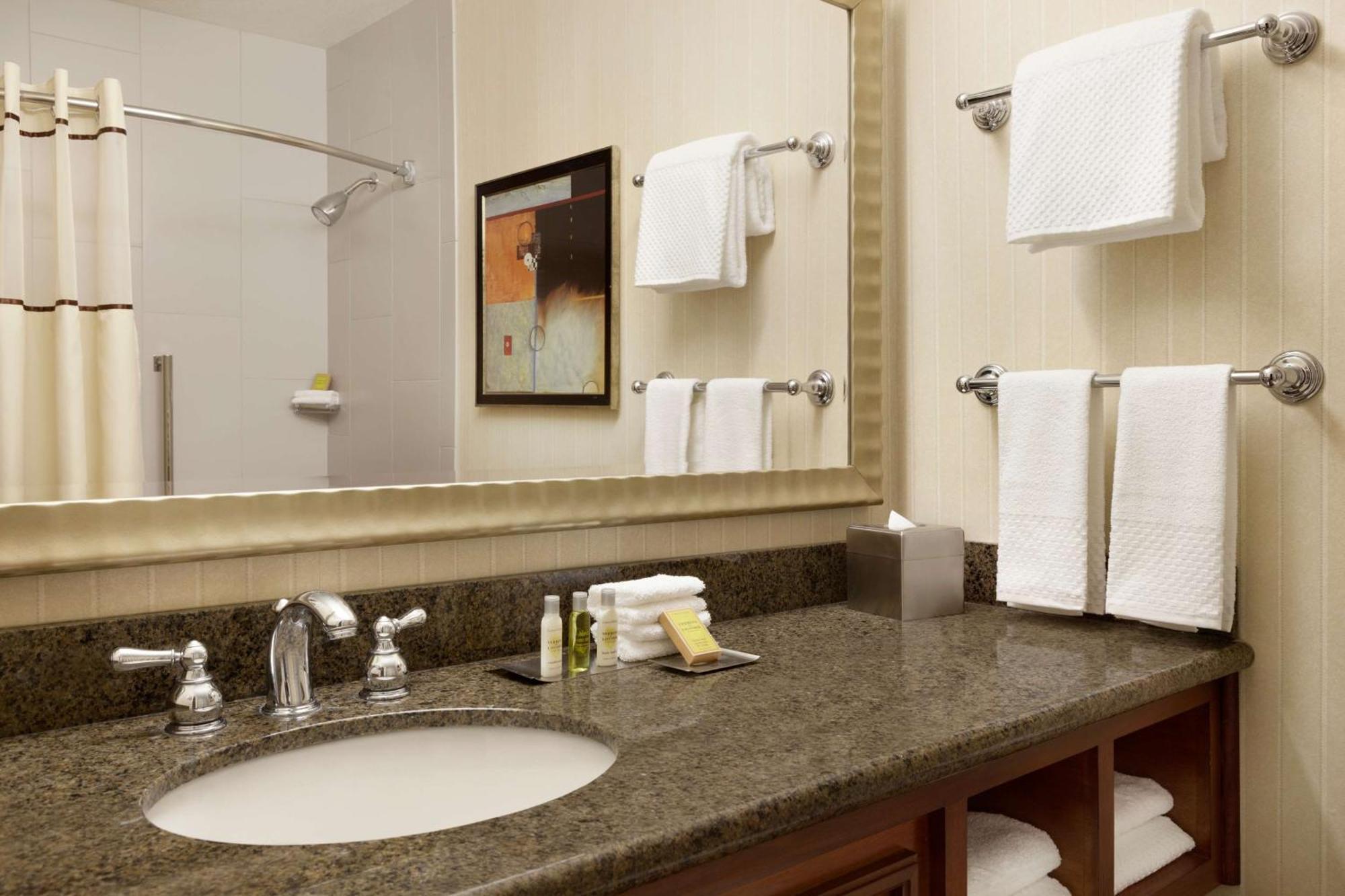 Doubletree By Hilton Minneapolis Park Place Saint Louis Park Exteriör bild
