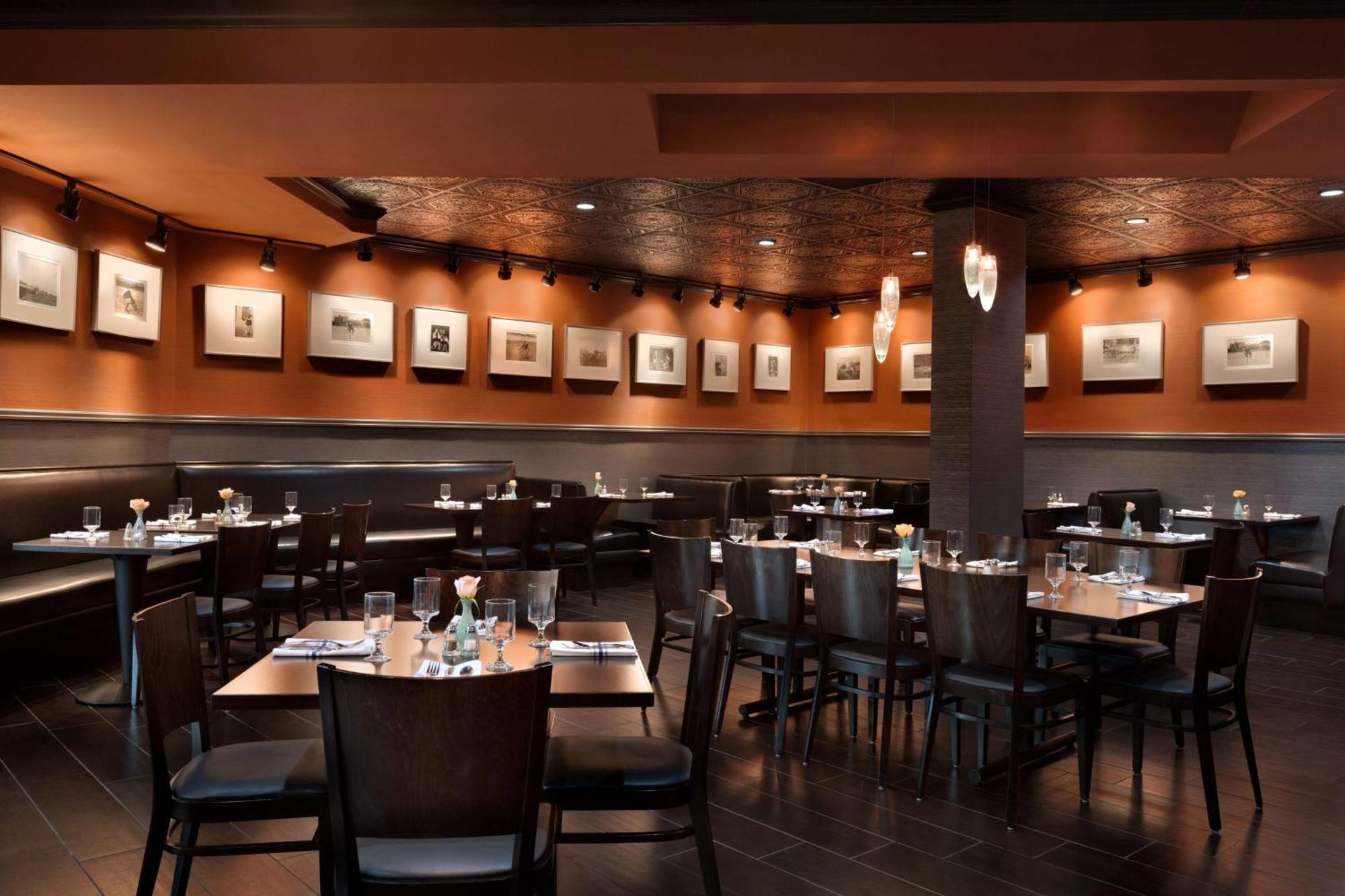 Doubletree By Hilton Minneapolis Park Place Saint Louis Park Exteriör bild