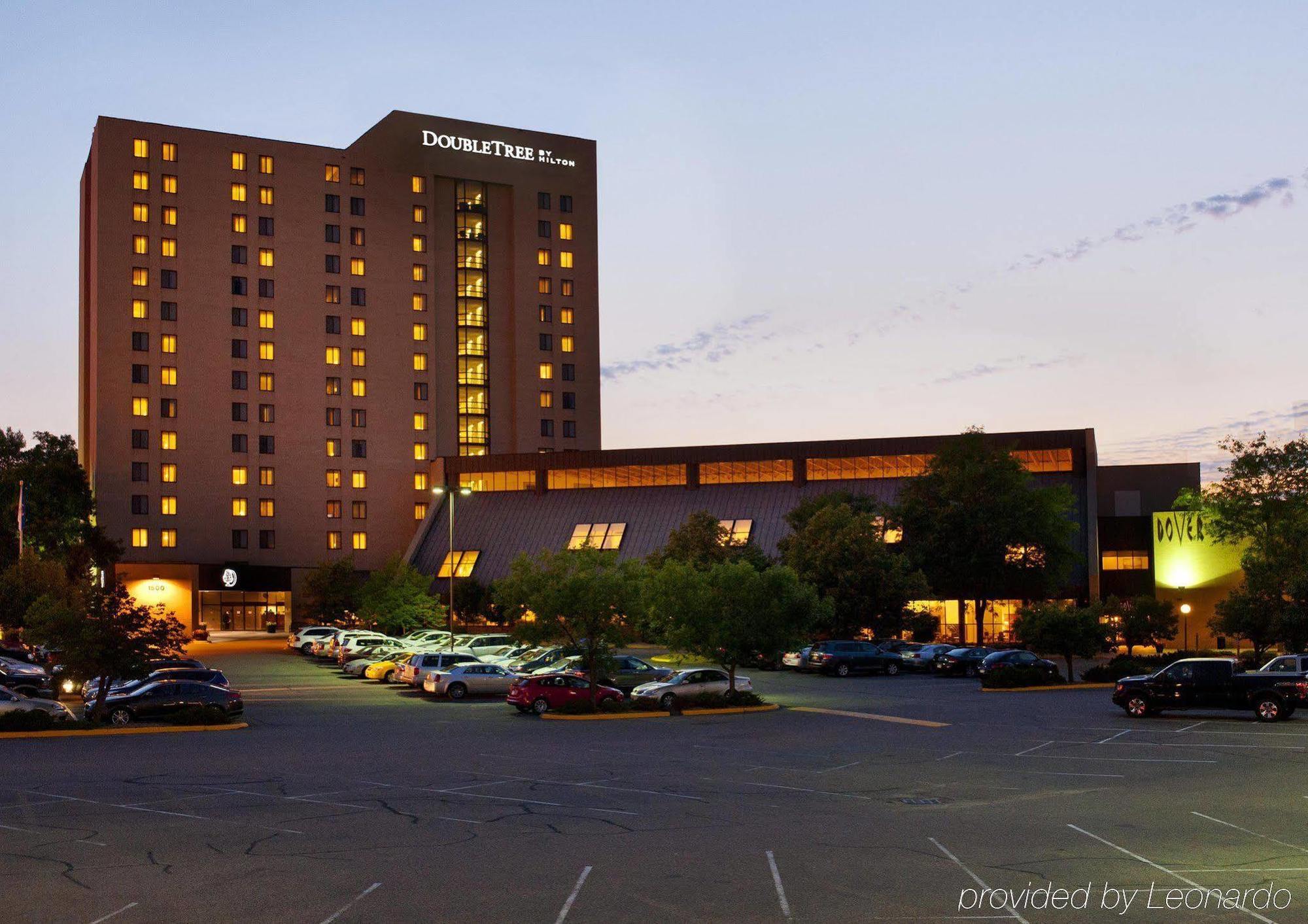 Doubletree By Hilton Minneapolis Park Place Saint Louis Park Exteriör bild